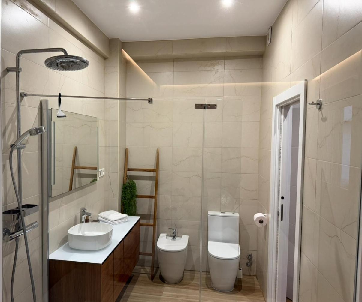 Nuevo Lujoso Centro Wifi ,parking Gratis Appartement